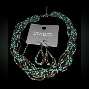 Divided Blue and Brown Beaded Necklace Set